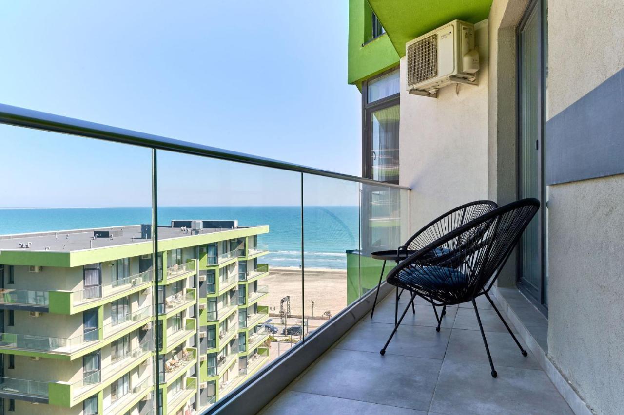 Rainbow Sea View Apartment Spa N Pool Resort - Parking 마마이아 외부 사진