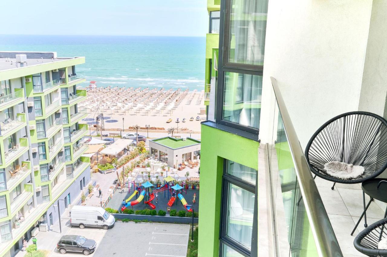 Rainbow Sea View Apartment Spa N Pool Resort - Parking 마마이아 외부 사진
